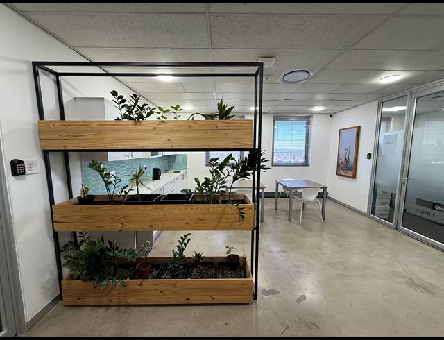 25.60M² SERVICED OFFICE TO LET IN ROSEBANK